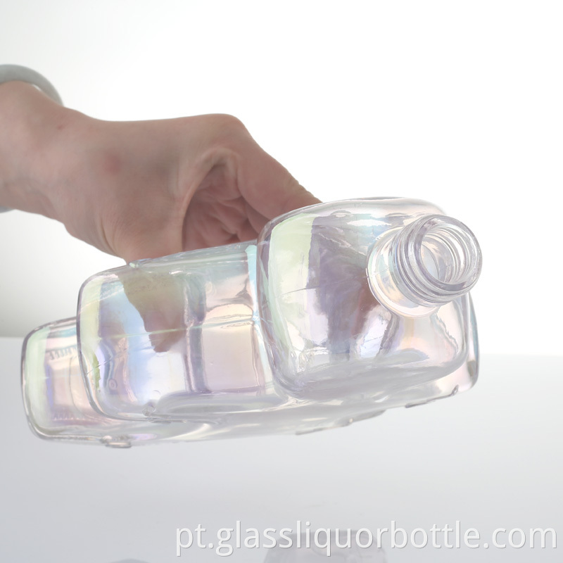 Wholesale Custom Vodka Bottle